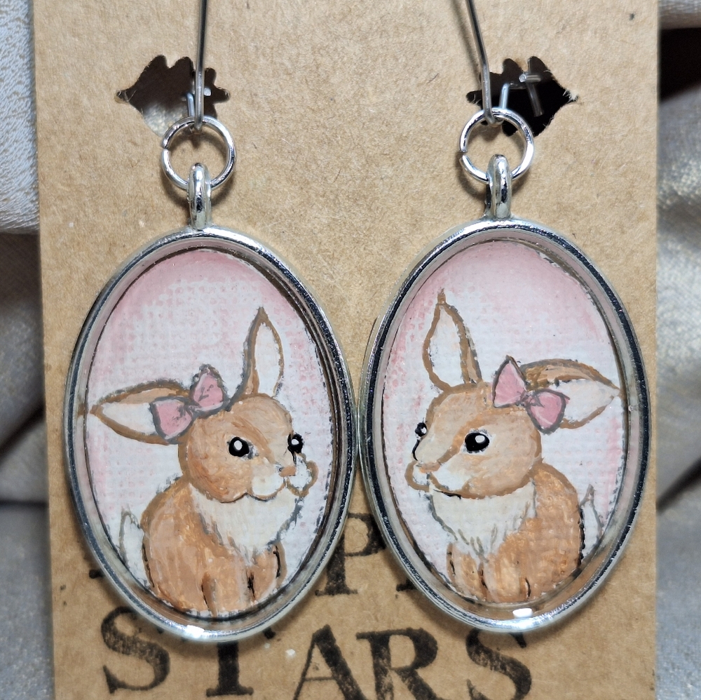 Hand painted earrings - Picture 2 of 3